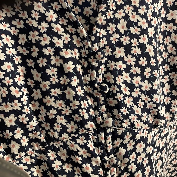 Long sleeve Abercrombie Floral Button Mini Dress - Picture 2 of 2